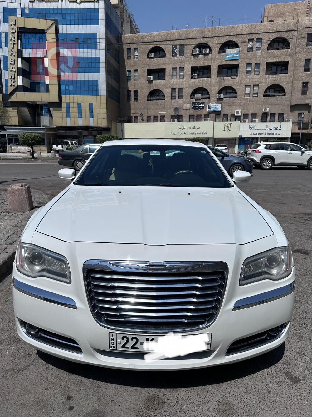 كرايسلر 300